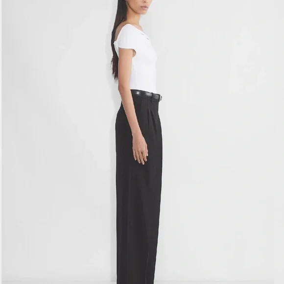 BNWT Contour Ravish Top - White - Large - Picture 3 of 7